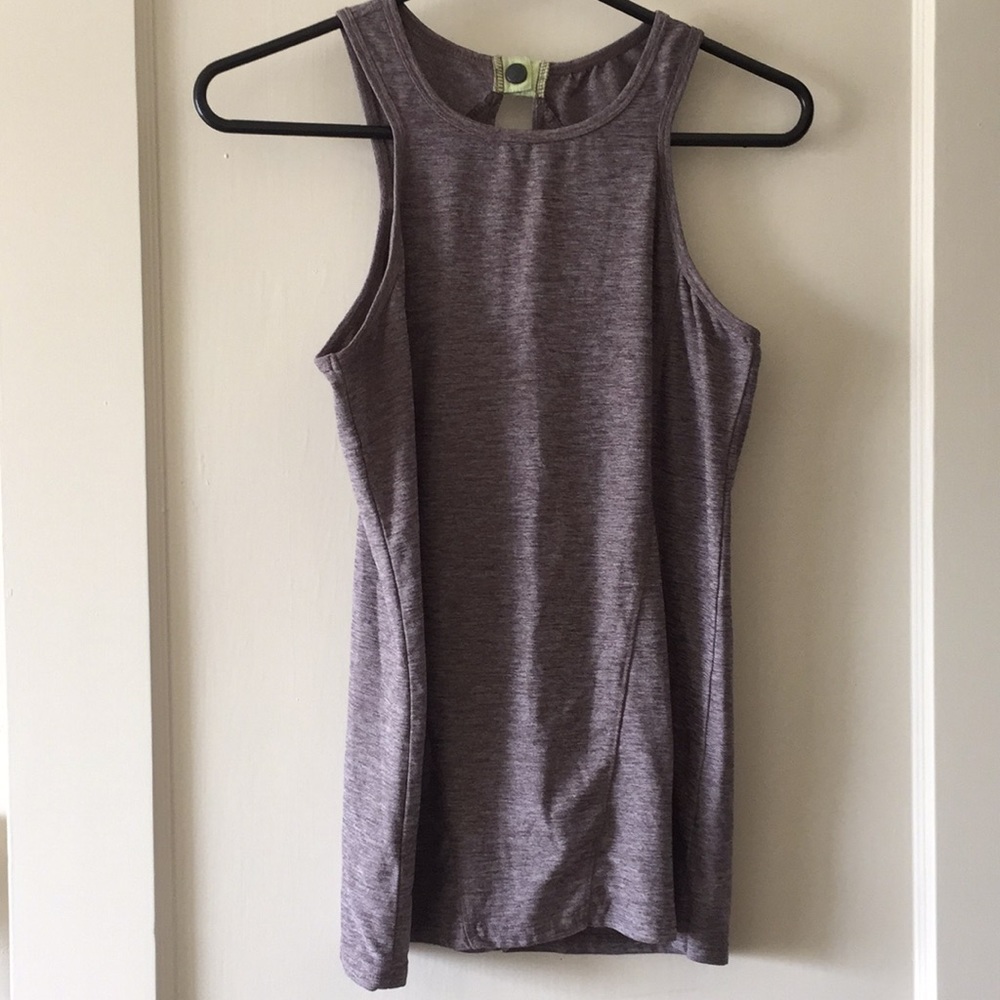 Oiselle active wear top